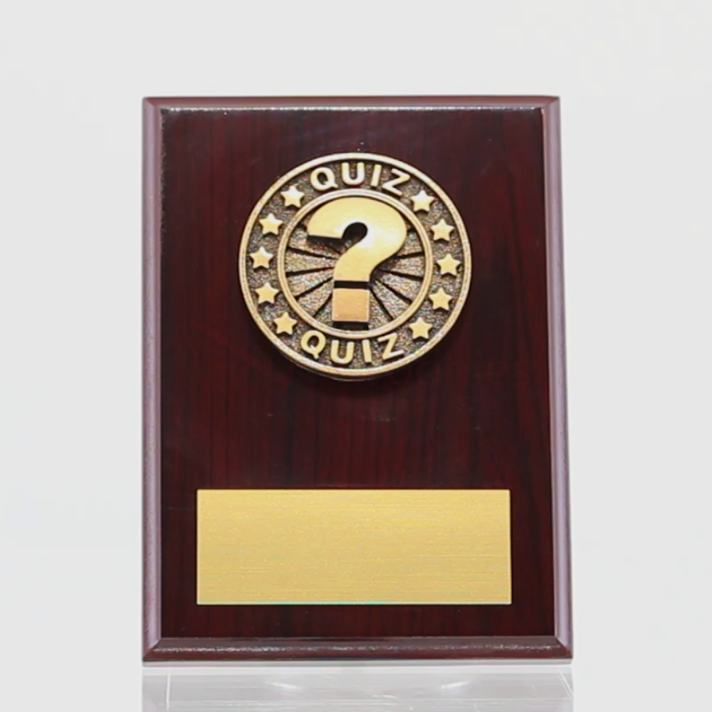 Quiz Walnut Plaque 150mm
