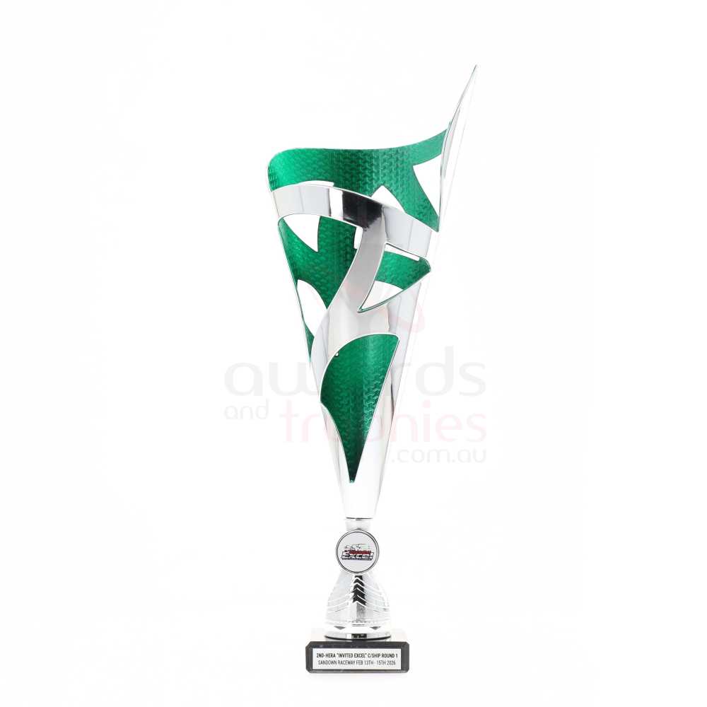 Madeira Cup Silver/Green 405mm